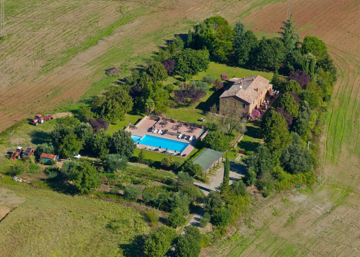 Agriturismo Cerqueto アックアペンデンテ エクステリア 写真