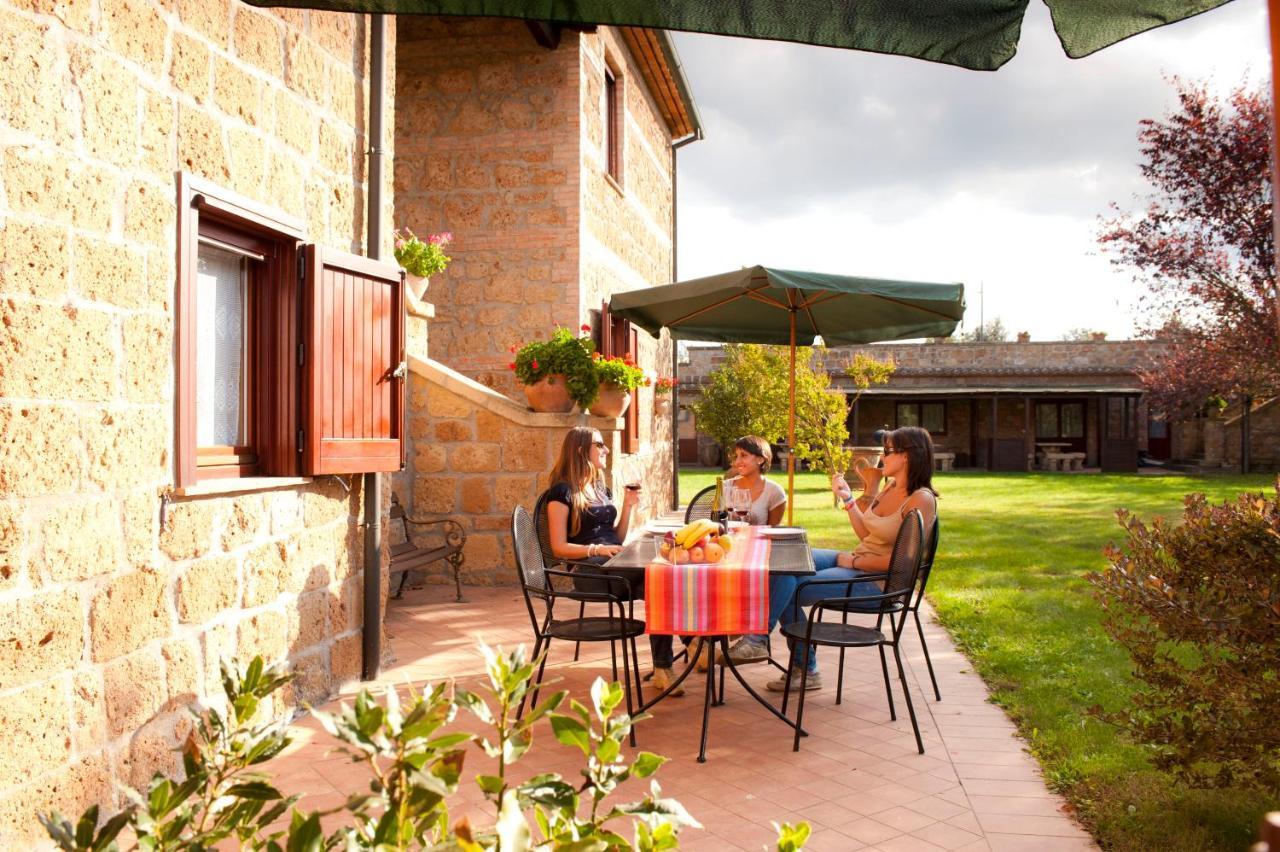 Agriturismo Cerqueto アックアペンデンテ エクステリア 写真