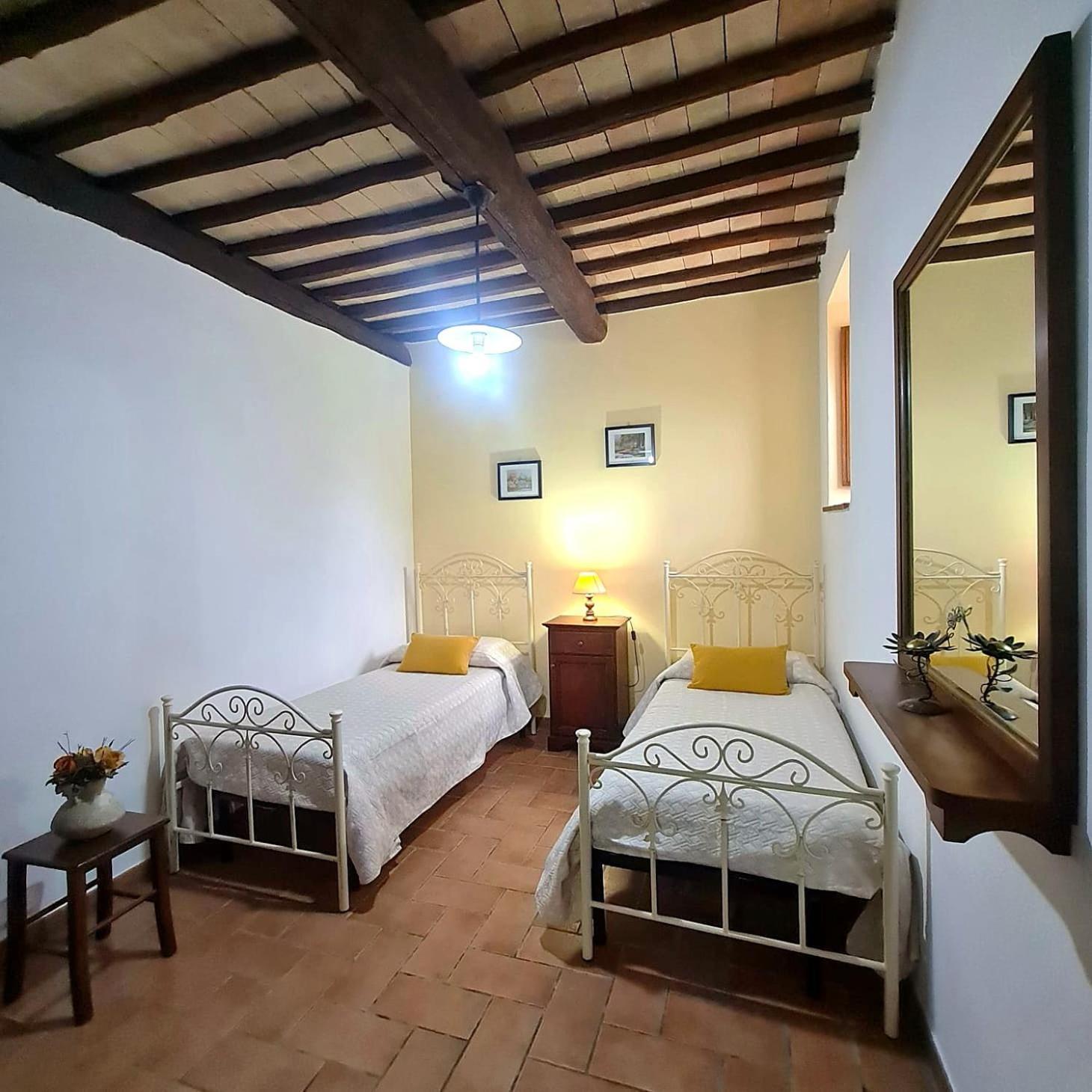 Agriturismo Cerqueto アックアペンデンテ 部屋 写真